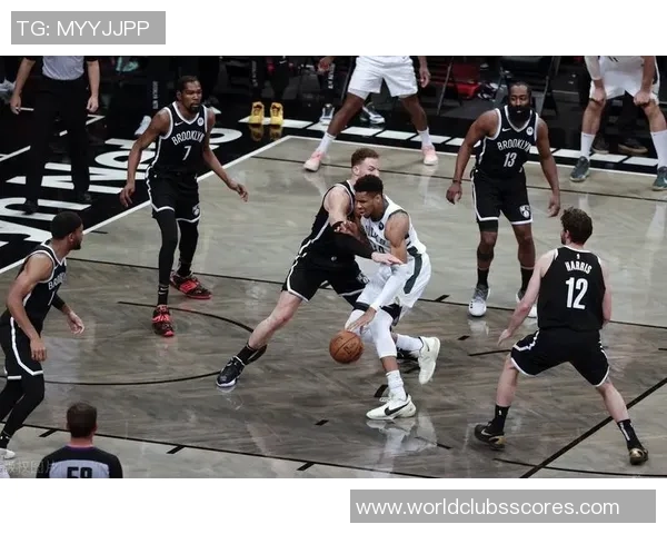 公牛队与篮网队激战正酣谁能在这场对决中笑到最后