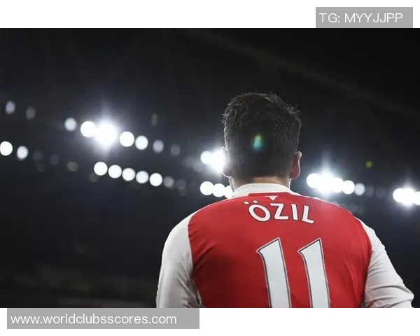 厄齐尔与梅西的足球巅峰对决谁才是真正的球场艺术家